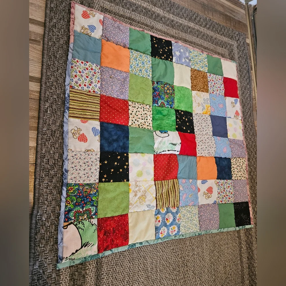 Patchwork Quilt with Bear Design On Back 26x26 - Picture 2 of 6